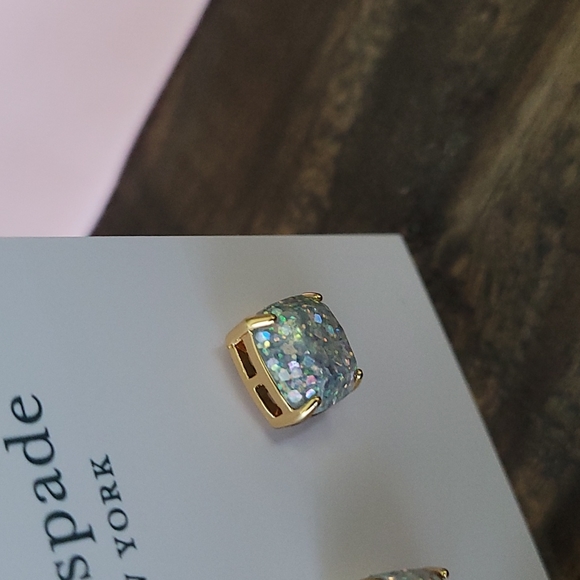 KATE SPADE STUDS - Picture 2 of 5